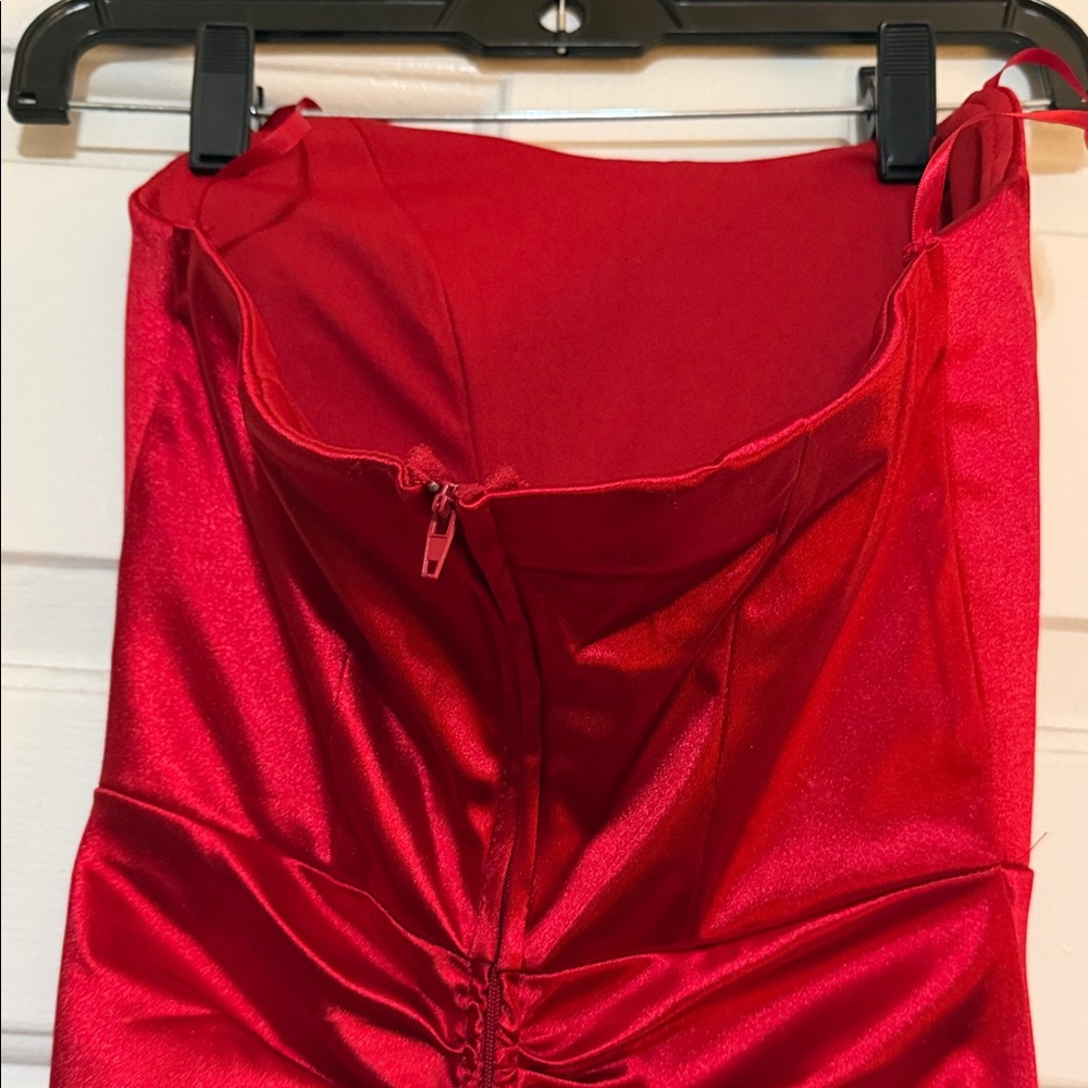 Emerald Sundae Vibrant Red Dress - Picture 5 of 6